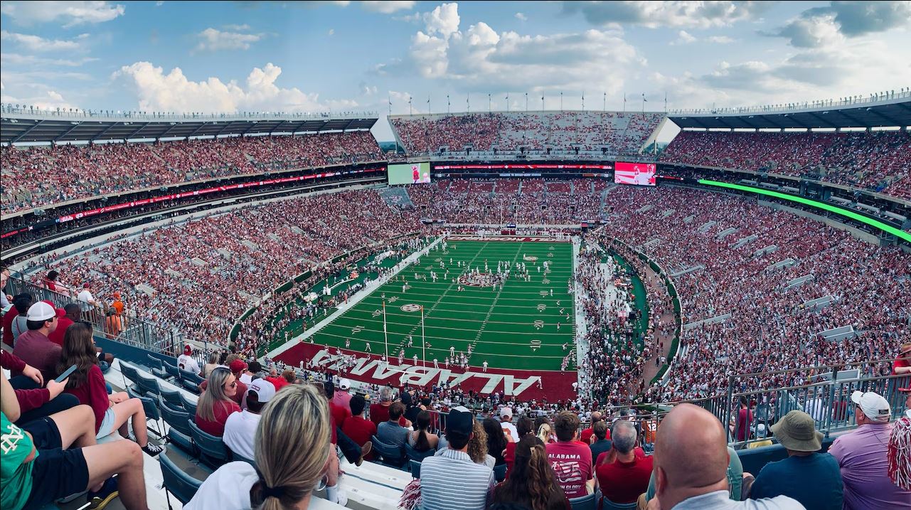 Breaking News: Alabama to name football field after legendary Head Coach 