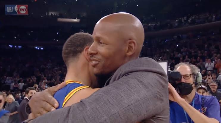 Curry and Poole Reunite in Heartfelt Moment Before Warriors vs Wizards Game”